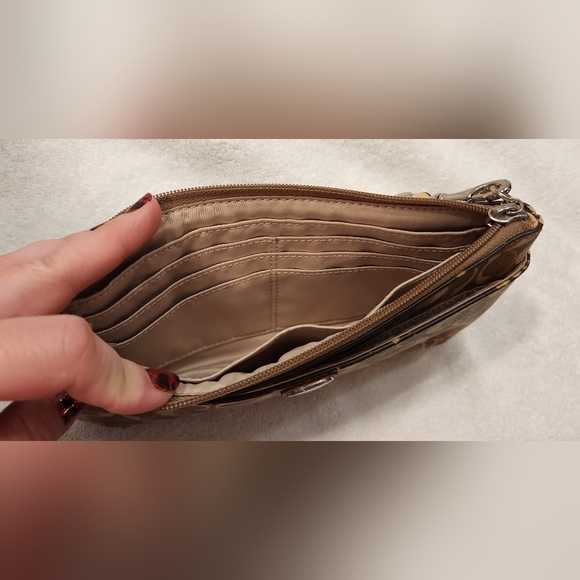 Authentic Coach Wristlet - Picture 3 of 4